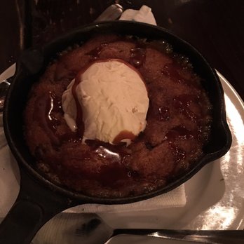 The Copper Hen - Skillet chocolate chip cookie - New American Near Me - Minneapolis, Minnesota The Copper Hen - Skillet chocolate chip cookie - New American Near Me - Minneapolis, Minnesota