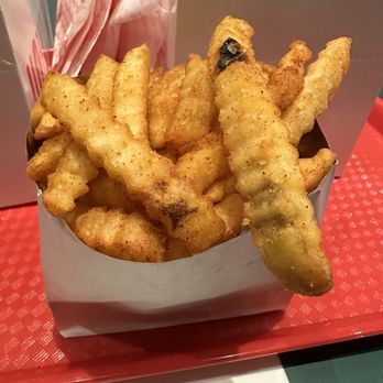 Howlin' Ray's - Shake fries - Southern Near Me - Las Vegas, Nevada Howlin' Ray's - Shake fries - Southern Near Me - Las Vegas, Nevada