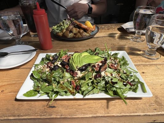 Uli's Restaurant by null