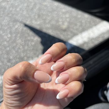 Hatch Nail Bar - Nail Salons Near Me - Suffolk, Virginia