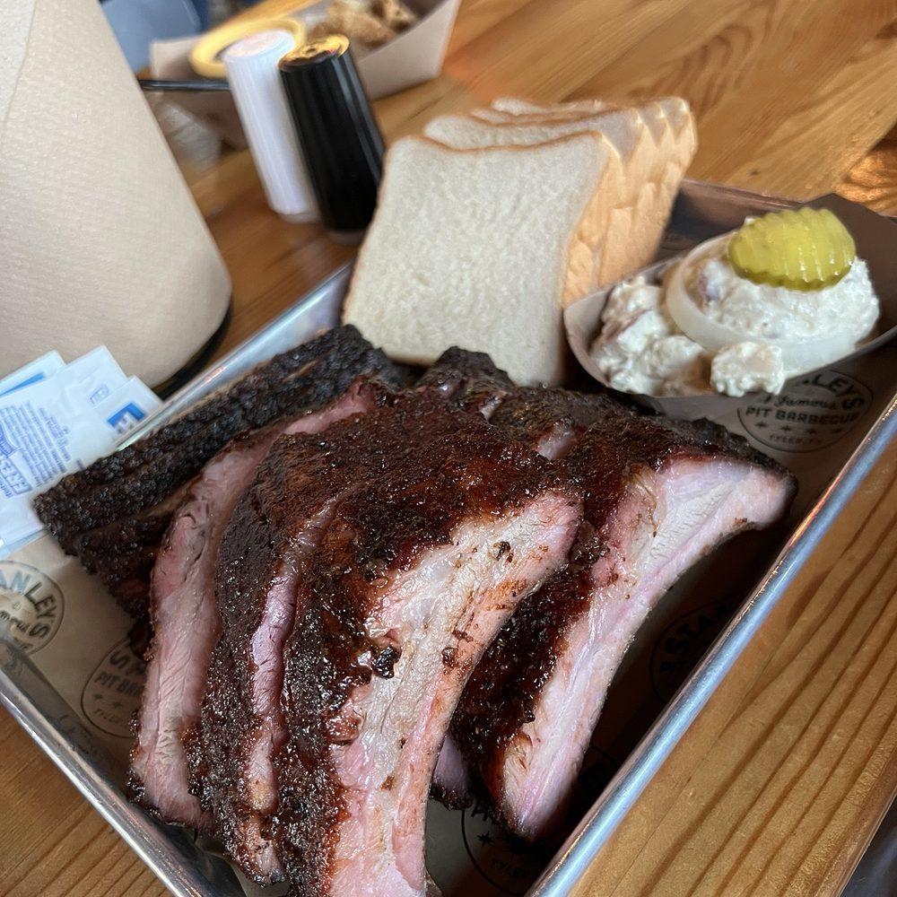 Stanley's Famous Pit Barbecue - Brisket and ribs - Barbeque Near Me - Tyler, Texas Stanley's Famous Pit Barbecue - Brisket and ribs - Barbeque Near Me - Tyler, Texas