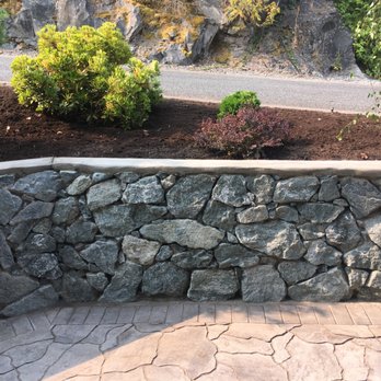 Leftshore Landscape Contracting - a stone retaining wall and landscaping - Landscaping Near Me - Cobble Hill, British Columbia Leftshore Landscape Contracting - a stone retaining wall and landscaping - Landscaping Near Me - Cobble Hill, British Columbia