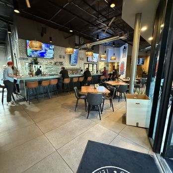 Catalyst Crafted Ales - Inside - Breweries Near Me - Tempe, Arizona