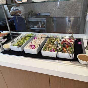 Cafe Sierra - New American Near Me - Universal City, California