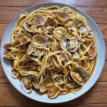 Fort Lee Pizzeria - a plate of pasta with clams - Pizza Near Me - Fort Lee, New Jersey Fort Lee Pizzeria - a plate of pasta with clams - Pizza Near Me - Fort Lee, New Jersey