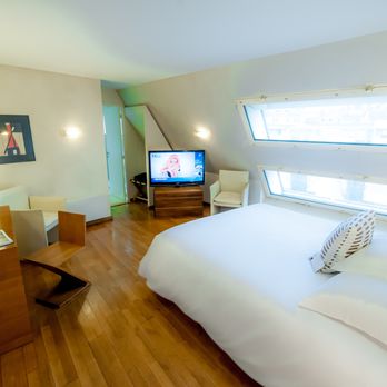 Hôtel la Pérouse - Chambre double - Hotels Near Me - Nantes, 44