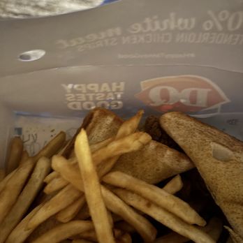 Dairy Queen Grill & Chill - This is how I got my order tonight just a 1/2 hour ago. These places just don't care any more. It's a shame . - Burgers Near Me - Irwin, Pennsylvania