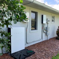 Goldin Solar - Inverter and Powerwalls