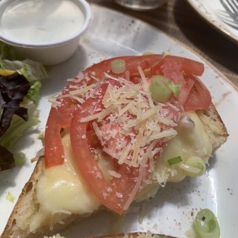 Drift Inn - Crab melt - New American Near Me - Yachats, Oregon Drift Inn - Crab melt - New American Near Me - Yachats, Oregon