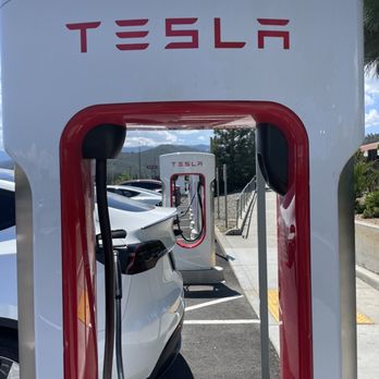 Tesla Supercharger - Yreka - Supercharger - EV Charging Stations Near Me - Yreka, California Tesla Supercharger - Yreka - Supercharger - EV Charging Stations Near Me - Yreka, California
