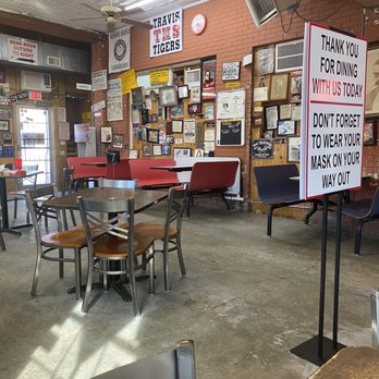 Bob's Taco Station - Interior - Mexican Near Me - Rosenberg, Texas
