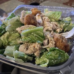 Lettuce was limp...wasn't nearly as good as it used to be. Lettuce was limp...wasn't nearly as good as it used to be.