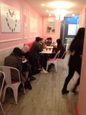 ViVi Bubble Tea by null