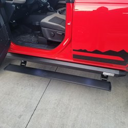 Show Off Motorsports - Running boards.