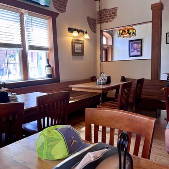 Perillo's Pizzeria - Dinning area inside, they also have fantastic seating outside. - Pizza Near Me - North Salem, Indiana Perillo's Pizzeria - Dinning area inside, they also have fantastic seating outside. - Pizza Near Me - North Salem, Indiana