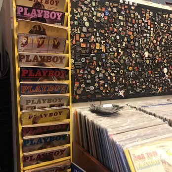 Vivant Vintage - Used, Vintage & Consignment Near Me - Boston, Massachusetts
