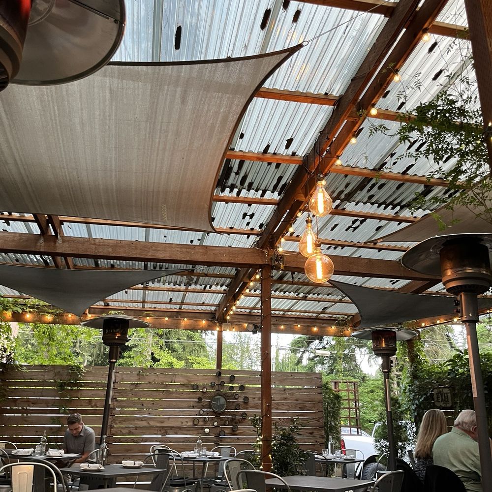 Five Restaurant Bistro - Patio - Seafood Near Me - Edmonds, Washington