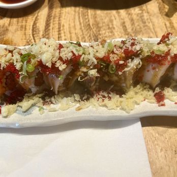 Amakara - Spicy Crunchy Rainbow Roll - Sushi Bars Near Me - Dublin, California