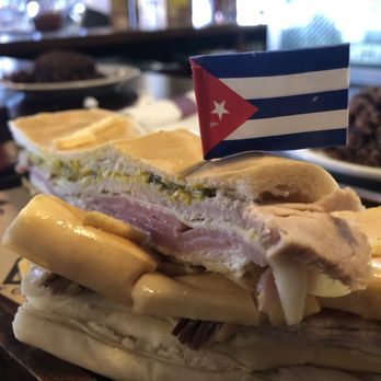 El Pub - Cuban sandwich - Cuban Near Me - Miami, Florida El Pub - Cuban sandwich - Cuban Near Me - Miami, Florida