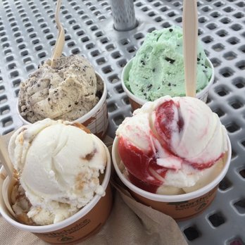 Memorial Team Ice Cream - Butter Pecan, Strawberry Cheesecake, Cookies & Cream, Mint Chocolate Chip - Ice Cream & Frozen Yogurt Near Me - Keystone, South Dakota