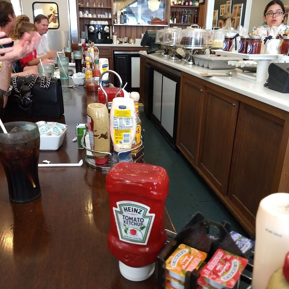 Surfside Diner - Counter. - Breakfast & Brunch Near Me - Palm Beach, Florida Surfside Diner - Counter. - Breakfast & Brunch Near Me - Palm Beach, Florida
