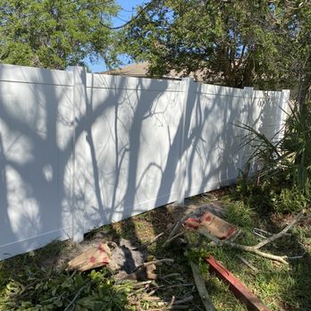 All Fence Contractors - Newly installed fence. - Fences & Gates Near Me - Cape Coral, Florida