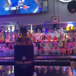 Hideaway Bar - Bar