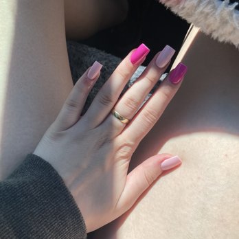 Natural Nails - Nail Salons Near Me - Hillsboro, Oregon