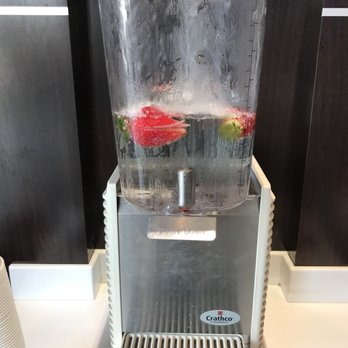 Yogurtland - Fruit infused water - Ice Cream & Frozen Yogurt Near Me - Alameda, California Yogurtland - Fruit infused water - Ice Cream & Frozen Yogurt Near Me - Alameda, California