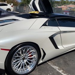 Rudy's Detailing - Polished the lambo