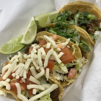 Carnitas El Bajio - American and Mexican Tacos - Mexican Near Me - Green Bay, Wisconsin