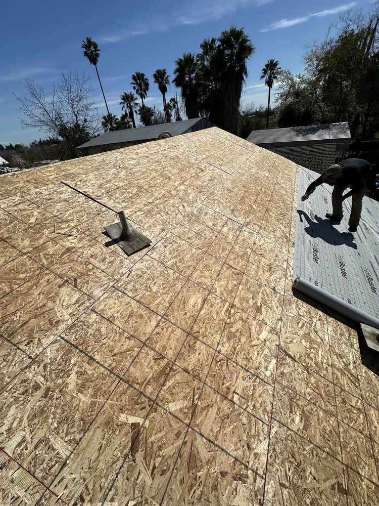 Slide of Absolute Roofing & Energy