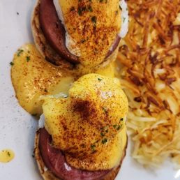 Classic Eggs Benedict