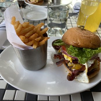Easy Company - Brunch Burger - Wine Bars Near Me - Washington, DC, District of Columbia Easy Company - Brunch Burger - Wine Bars Near Me - Washington, DC, District of Columbia