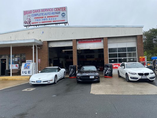 Briar Oaks Service Center - Briar Oaks Exxon, now reinvented as Fair Oaks Auto Repair, has been a “main-stay” for the  Fair Oaks, Pender Brook, and Greenbriar area customers for 50 years. We are family owned, and pride ourselves in delivering reliable diagnostics, service, maintenance, and care of your vehicle. We’re able to undertake most all repairs on gas vehicles including domestic, import, and even exotic nameplates. If you are in need of Va. Safety and Emissions Inspections, are inspectors are happy to perform these services as well. We are also a Certified Emissions  Repair facility. Think Fair Oaks Auto Repair for all your automotive service needs.