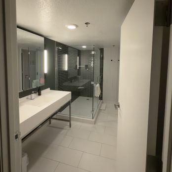 Park MGM - Suite 1, 21st Floor - Hotels Near Me - Las Vegas, Nevada Park MGM - Suite 1, 21st Floor - Hotels Near Me - Las Vegas, Nevada