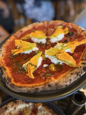 Pizzana by null