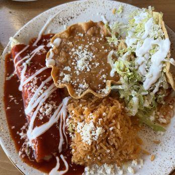 Los Agaves - 2 Item Combo Plate - Tacos Near Me - Santa Barbara, California