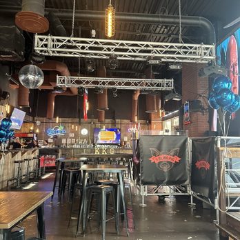 The Blind Pig - bar area and DJ booth - Bars Near Me - Tucson, Arizona
