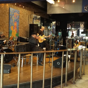 Wet Willie's - Blind Mississippi Morris @ Wet Willies - American Near Me - Memphis, Tennessee
