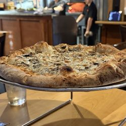 Roma's Old Town Wood-Fired Pizzeria