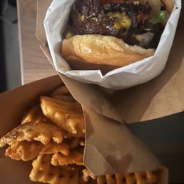 Blondy cheeseburger Blondy cheeseburger