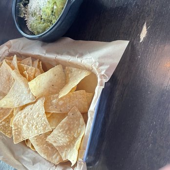 Torchy's Tacos - Guacamole & Chips (VE) - Tacos Near Me - Oklahoma City, Oklahoma