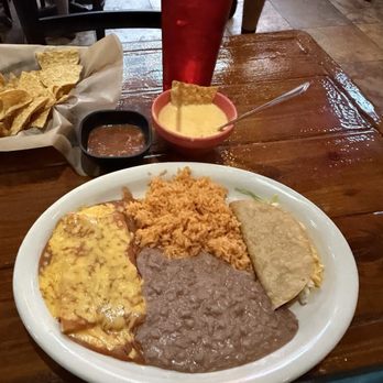 Jorge’s Mexican Restaurant - #2 with cheese enchiladas, and crispy beef taco. - Mexican Near Me - San Marcos, Texas