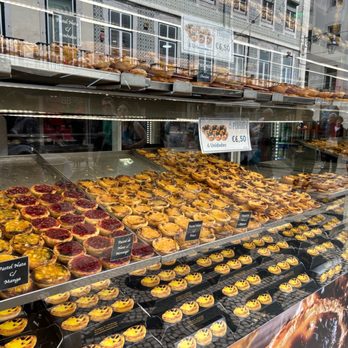 Pastelaria Ferrari - Diners Near Me - Lisbon, 11 Pastelaria Ferrari - Diners Near Me - Lisbon, 11