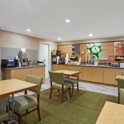 La Quinta Inn by Wyndham Auburn Worcester
