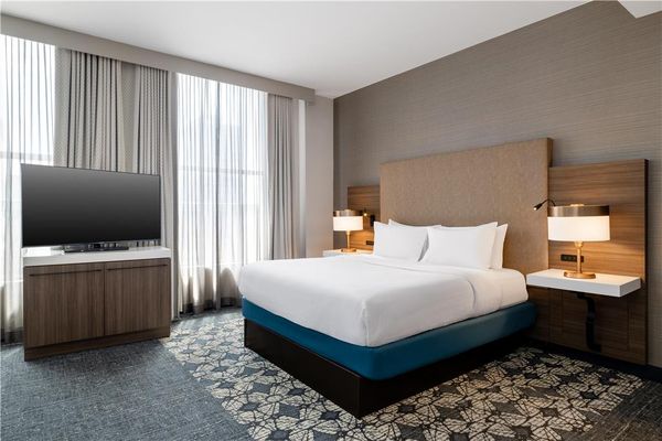 Hilton Garden Inn Indianapolis Downtown by null