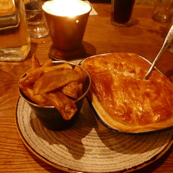 Badger & Co - Xmas Pie. - Pubs Near Me - Edinburgh, EDH Badger & Co - Xmas Pie. - Pubs Near Me - Edinburgh, EDH