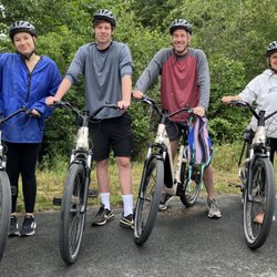 MDI e-Bikes - Amazing family who had a wonderful time on the carriage roads today!  The son was 6'5" and fit comfortably on the e-Bike!