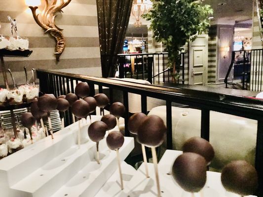 High Rollers Luxury Lanes & Sports Lounge by null